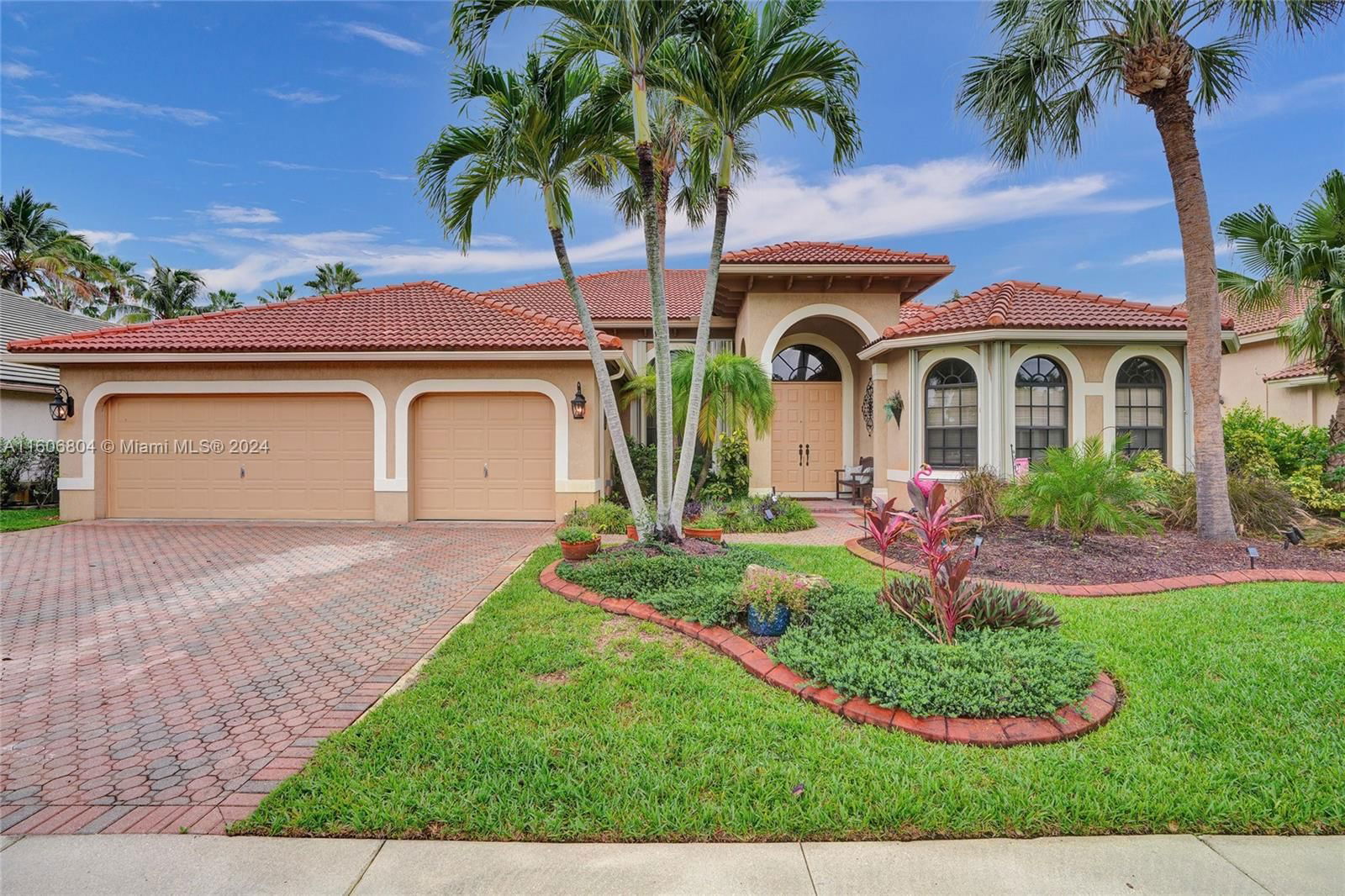 Real estate property located at 18543 41st St, Broward County, SUNSET LAKES PLAT TWO, Miramar, FL