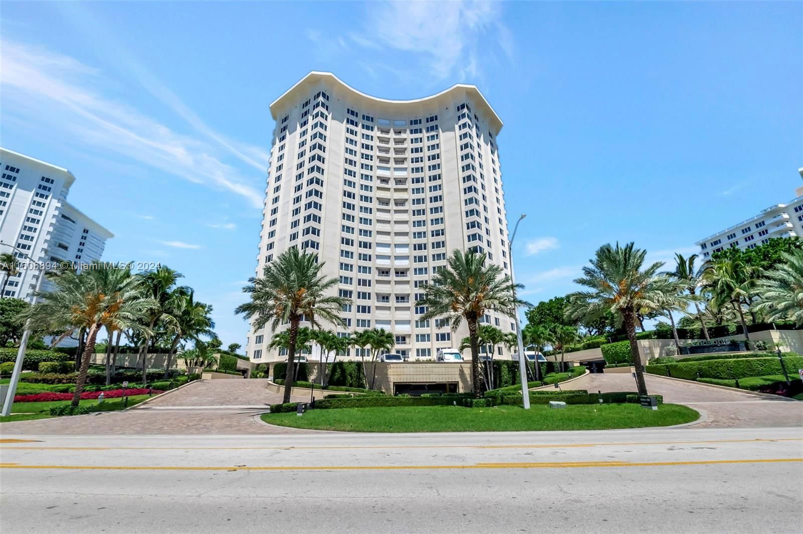 Real estate property located at 550 Ocean Blvd #2208, Palm Beach County, CHALFONTE CONDO, Boca Raton, FL