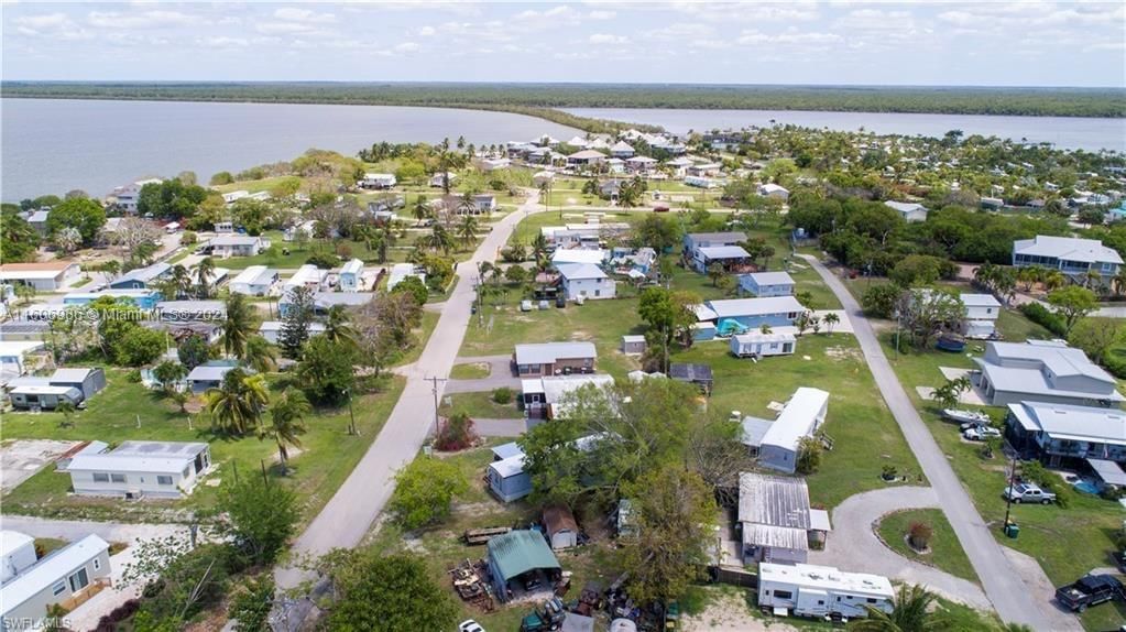 Real estate property located at 268 Mamie ST, Collier, Chokoloskee, Other City - In The State Of Florida, FL