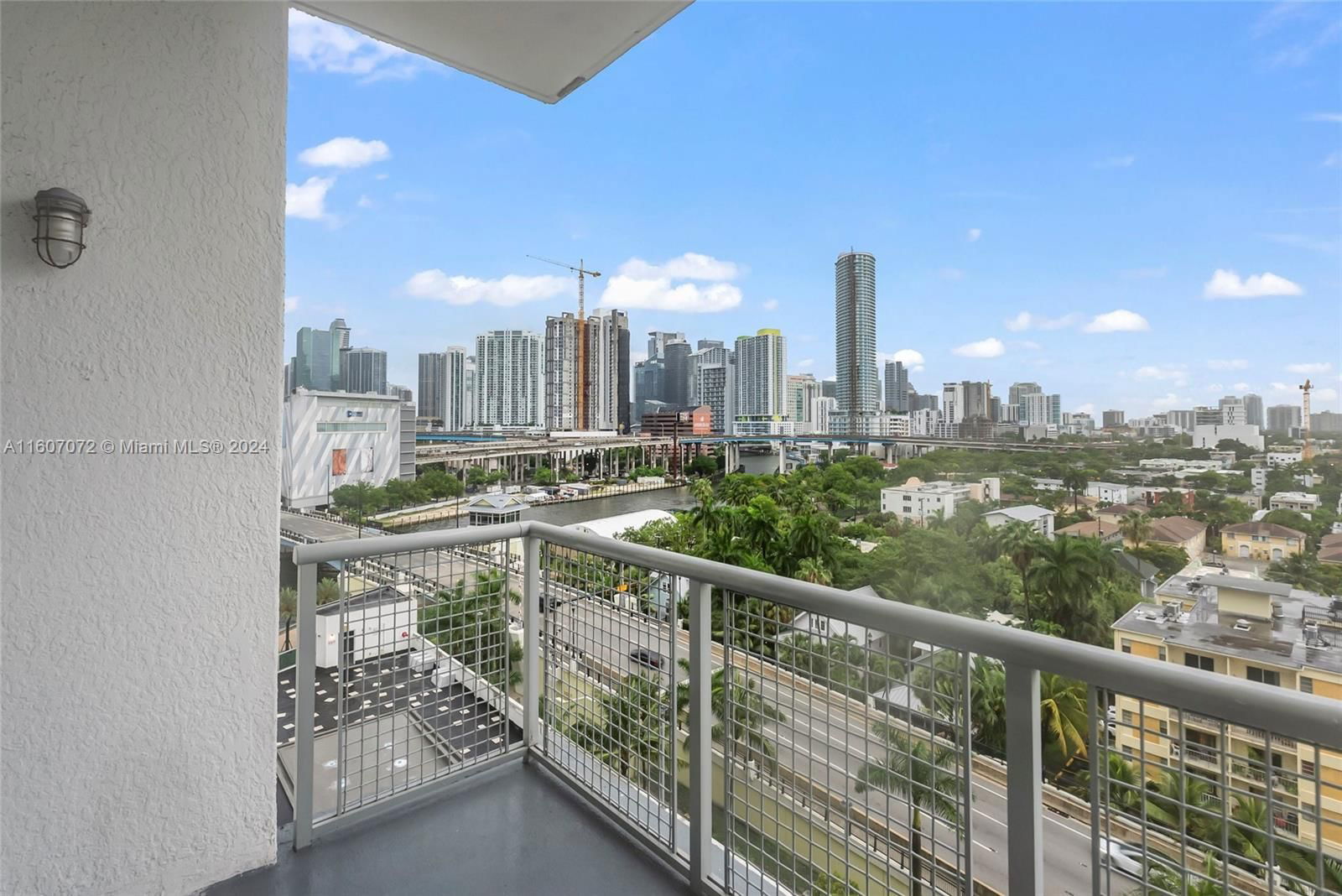 Real estate property located at 10 South River Dr #1006, Miami-Dade County, NEO CONDO, Miami, FL