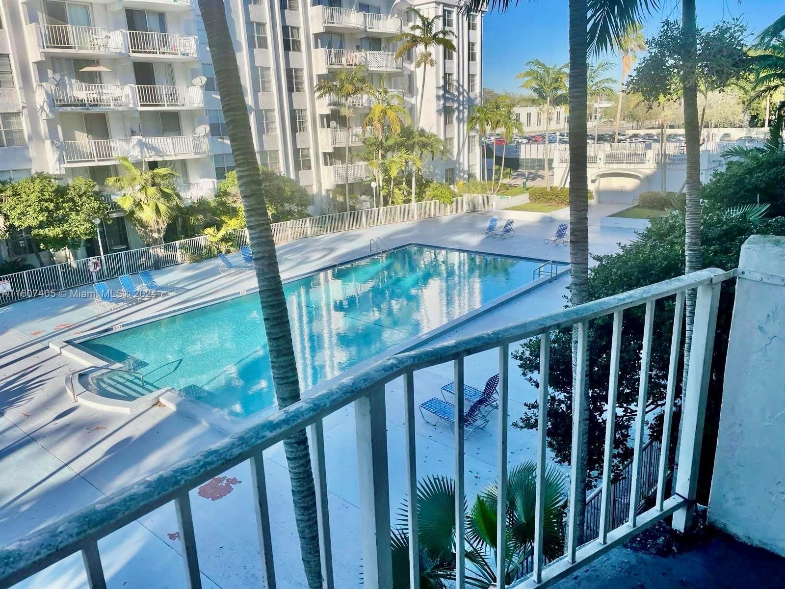 Real estate property located at 494 165th St Rd C306, Miami-Dade County, MONTECARLO CONDO, Miami, FL