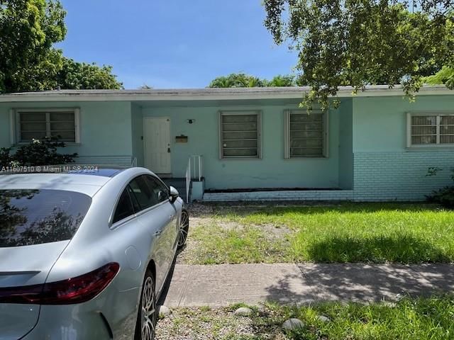 Real estate property located at 12905 4th Ave, Miami-Dade, GRIFFING BIS PK EST, North Miami, FL