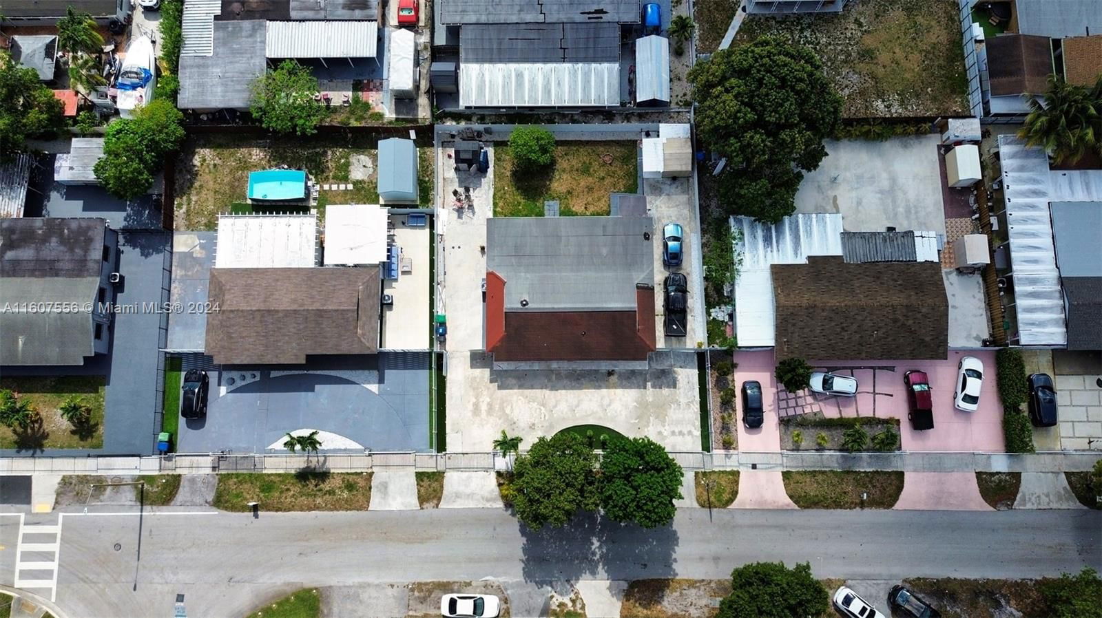 Real estate property located at 20515 45th Ave, Miami-Dade County, CAROL CITY GARDENS 2ND AD, Miami Gardens, FL