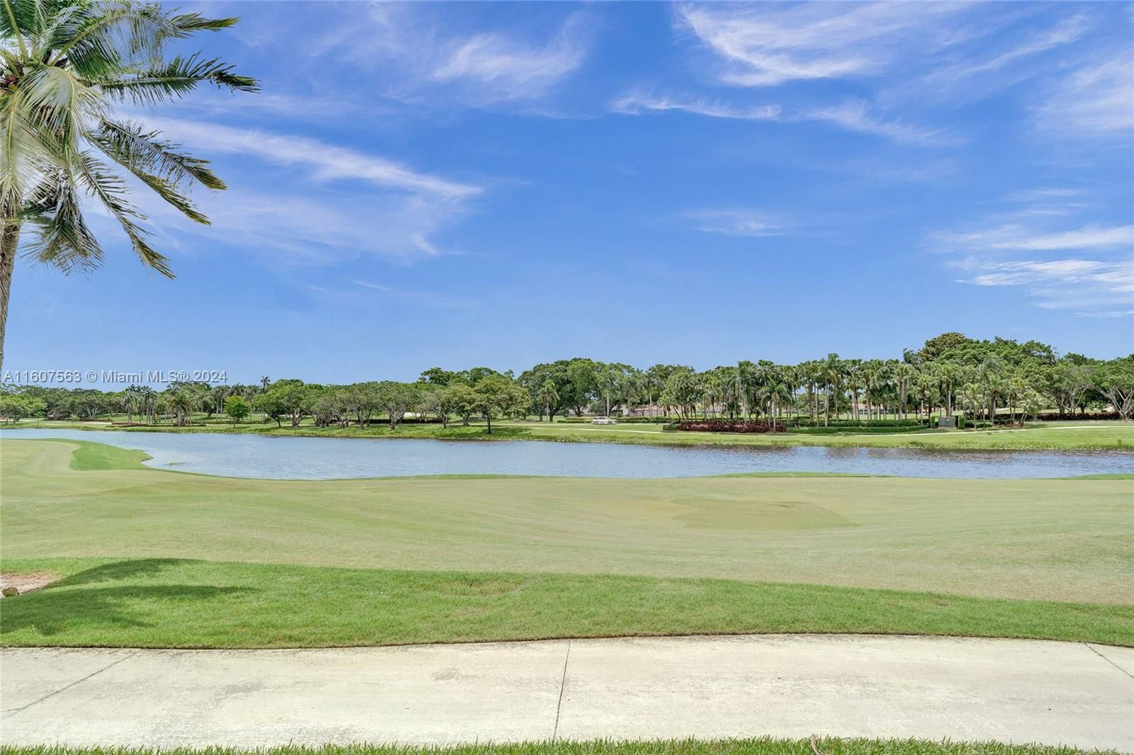 Real estate property located at 2753 Center Ct Dr #2-19, Broward County, COURTSIDE AT WESTON HILLS, Weston, FL