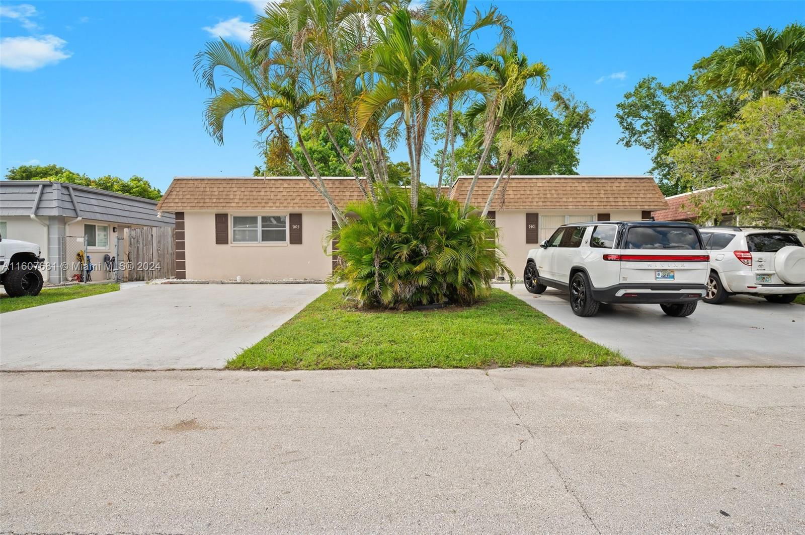 Real estate property located at 7401 76th Ct, Broward, F & D SUB, Tamarac, FL