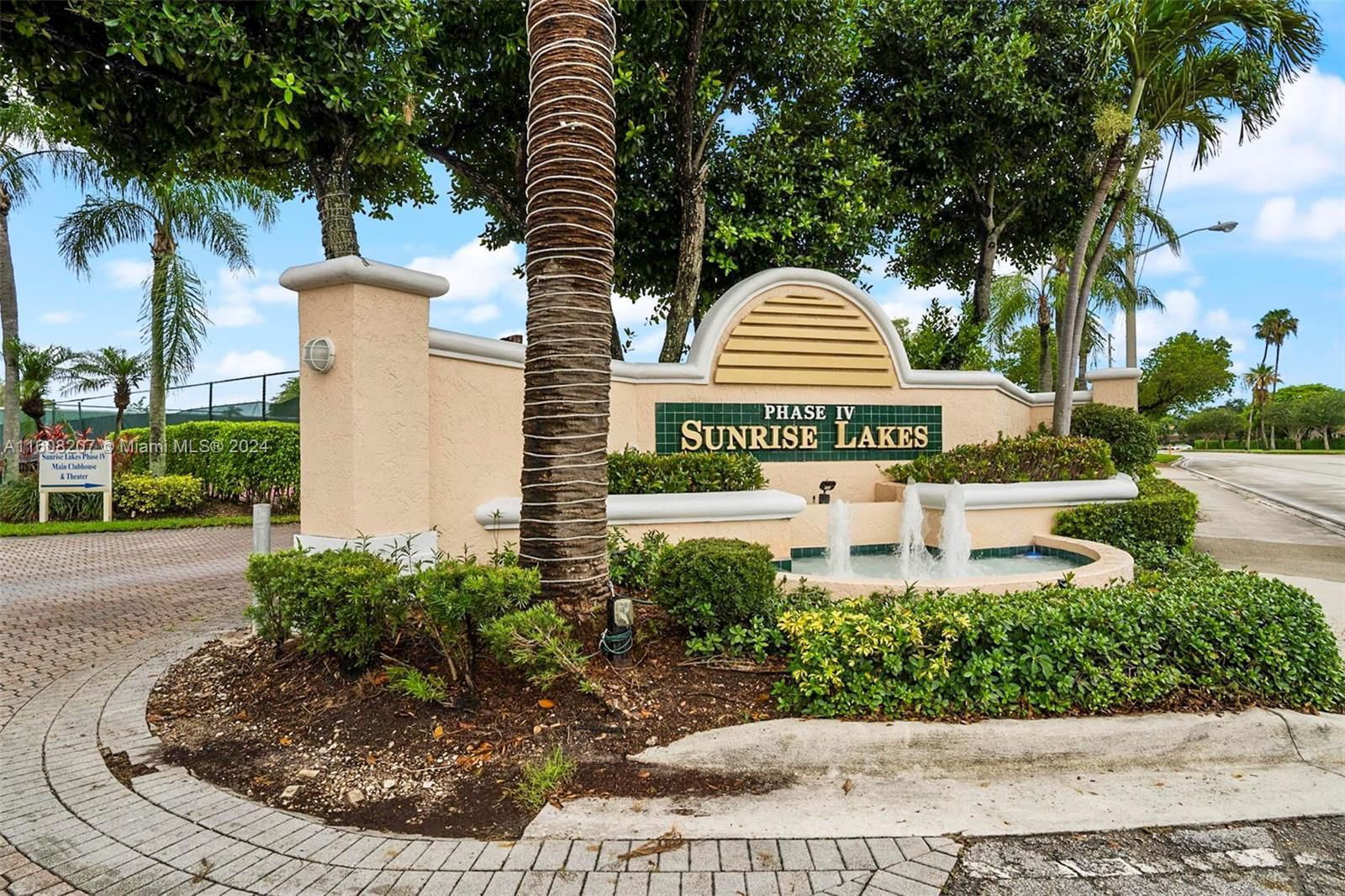 Real estate property located at 2560 103rd Ave #407, Broward County, SUNRISE LAKES 193 CONDO, Sunrise, FL