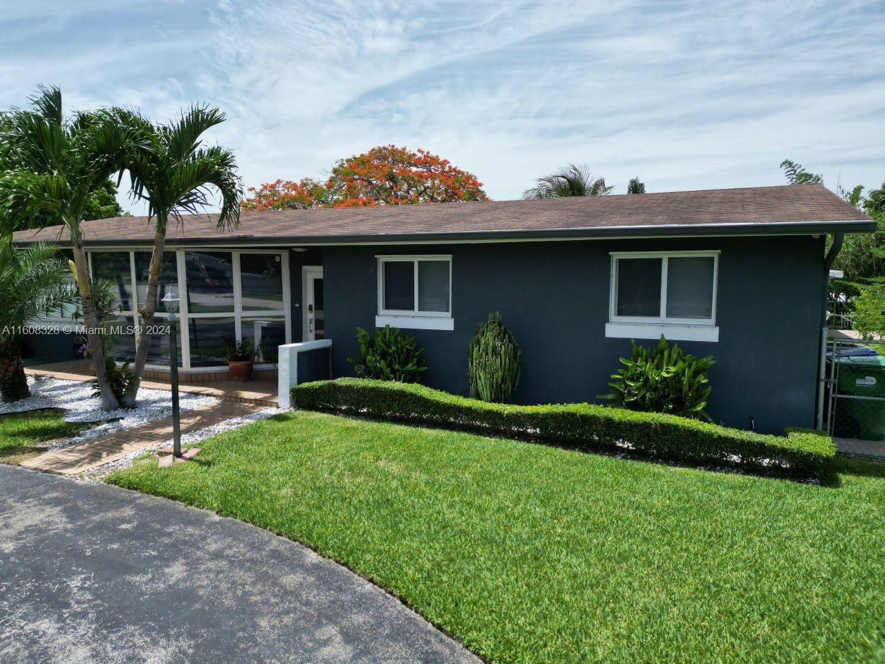 Real estate property located at 16241 280th St, Miami-Dade County, UNIVERSAL ESTATES SOUTH, Homestead, FL