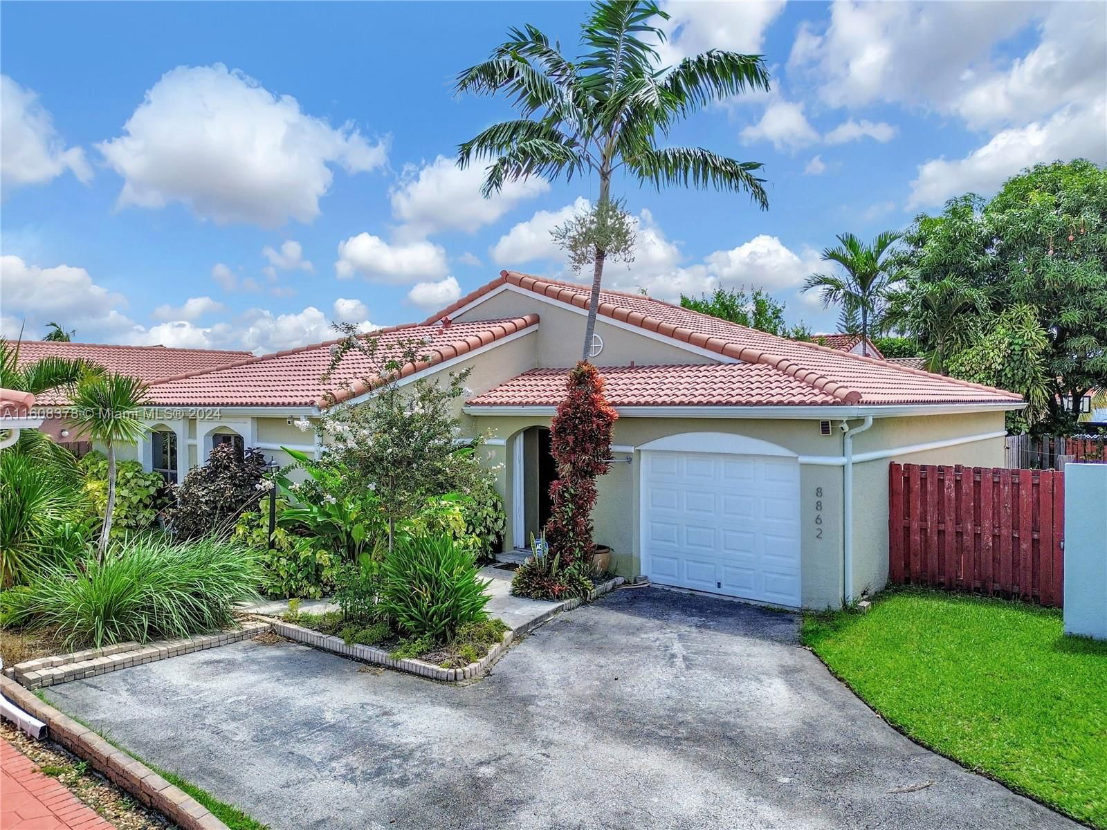 Real estate property located at 8862 6th Ln, Miami-Dade County, POINCIANA POINTE PHASE 3, Miami, FL