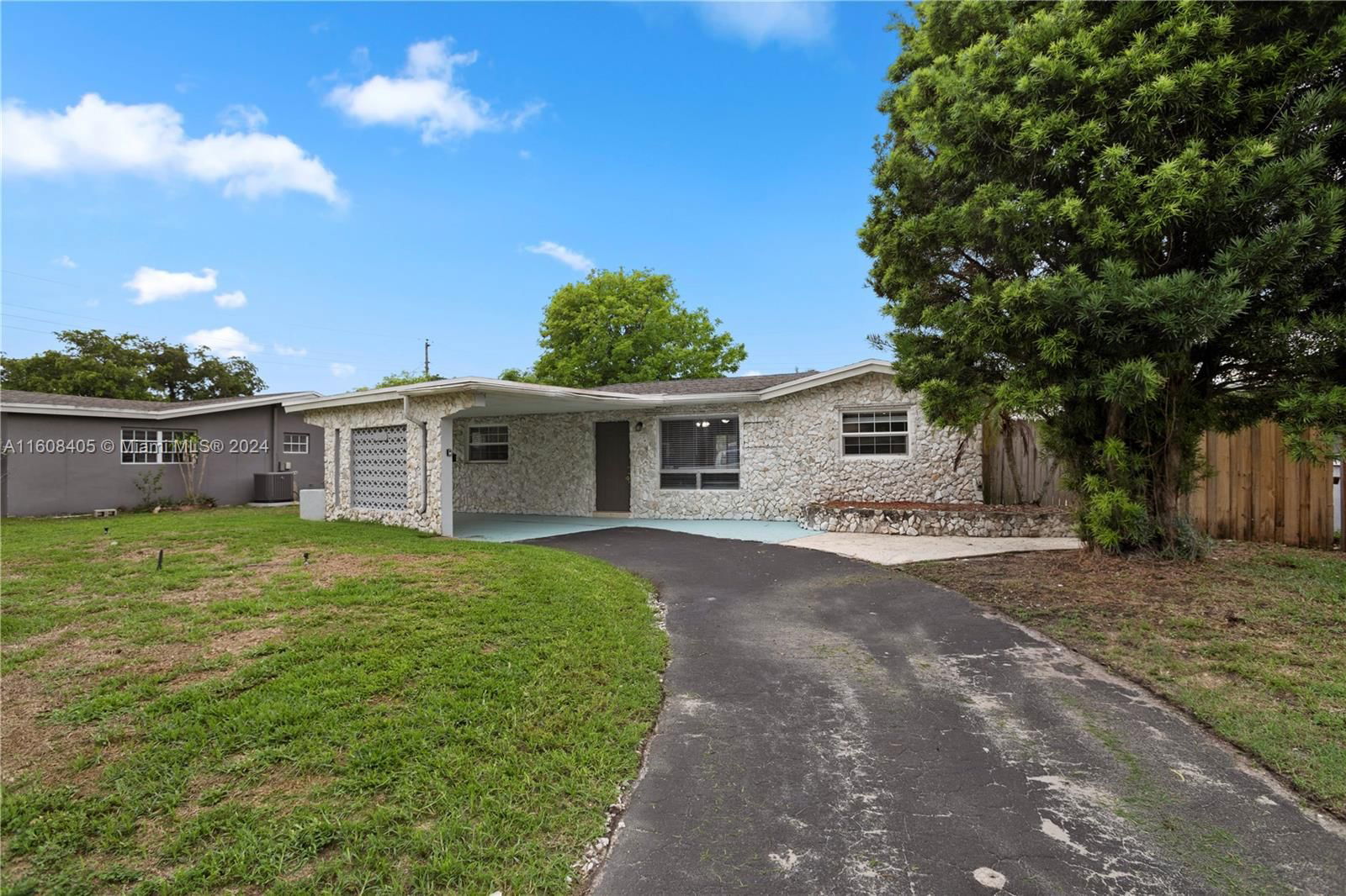 Real estate property located at 3521 35th Way, Broward County, LAUDERDALE LAKES NORTH GA, Lauderdale Lakes, FL