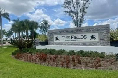 Real estate property located at 8307 Catria Ln #8307, Palm Beach County, FIELDS AT GULFSTREAM POLO, Lake Worth, FL