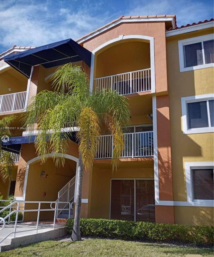 Real estate property located at 20950 87th Ave #205, Miami-Dade County, BREEZE OF GALLOWAY CONDO, Cutler Bay, FL