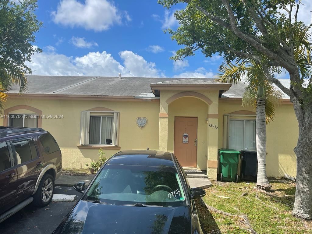 Real estate property located at , Miami-Dade County, WATERSIDE TOWNHOMES SEC 4, Homestead, FL