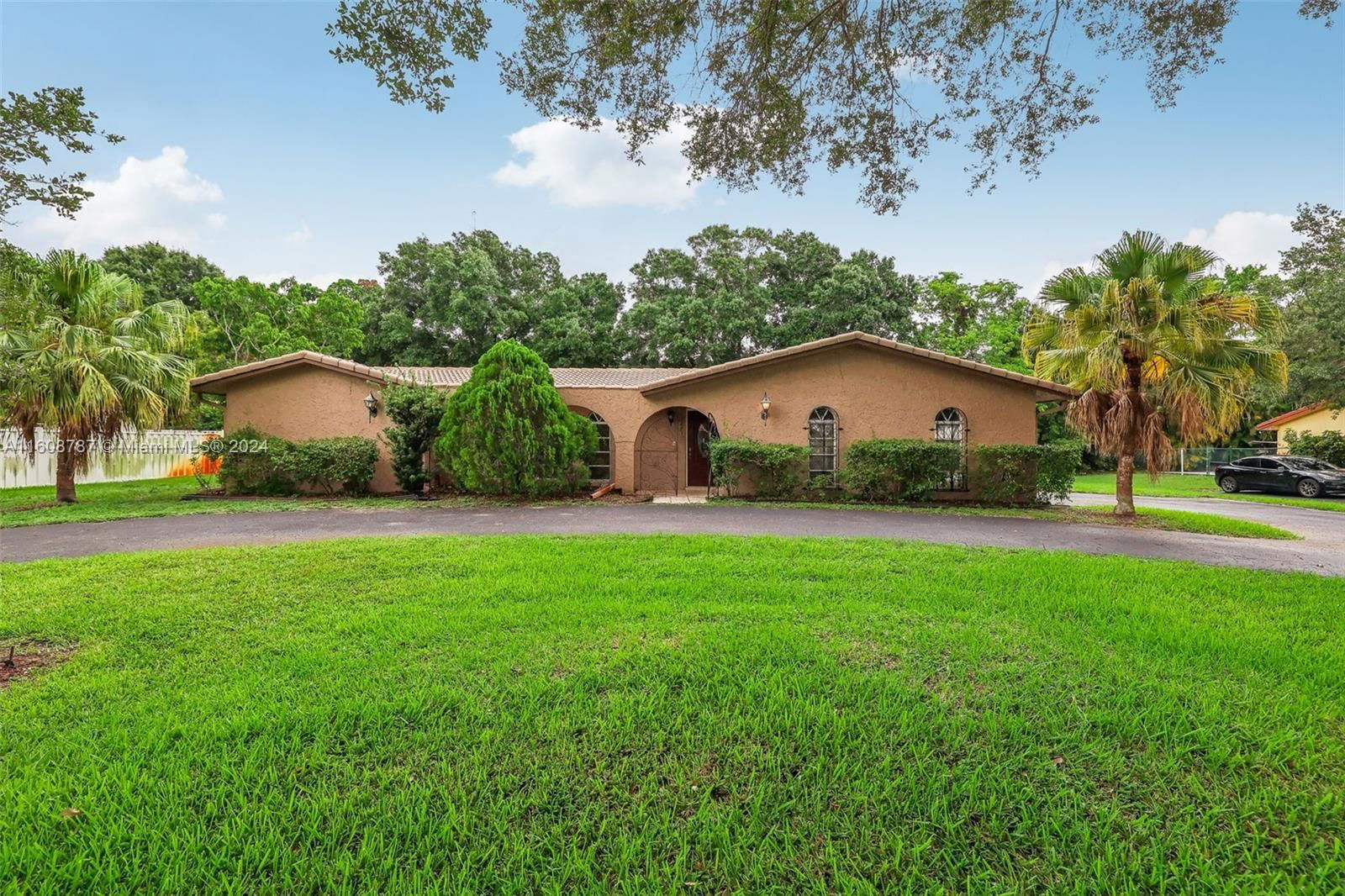 Real estate property located at 2671 105th Ter, Broward, CORAL SPRINGS COUNTRY CLU, Coral Springs, FL