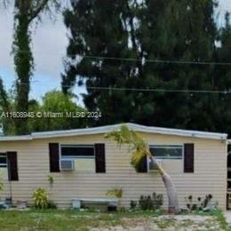 Real estate property located at 19621 Tamiami Trail, Lee County, Peaceful Pines, Fort Myers, FL