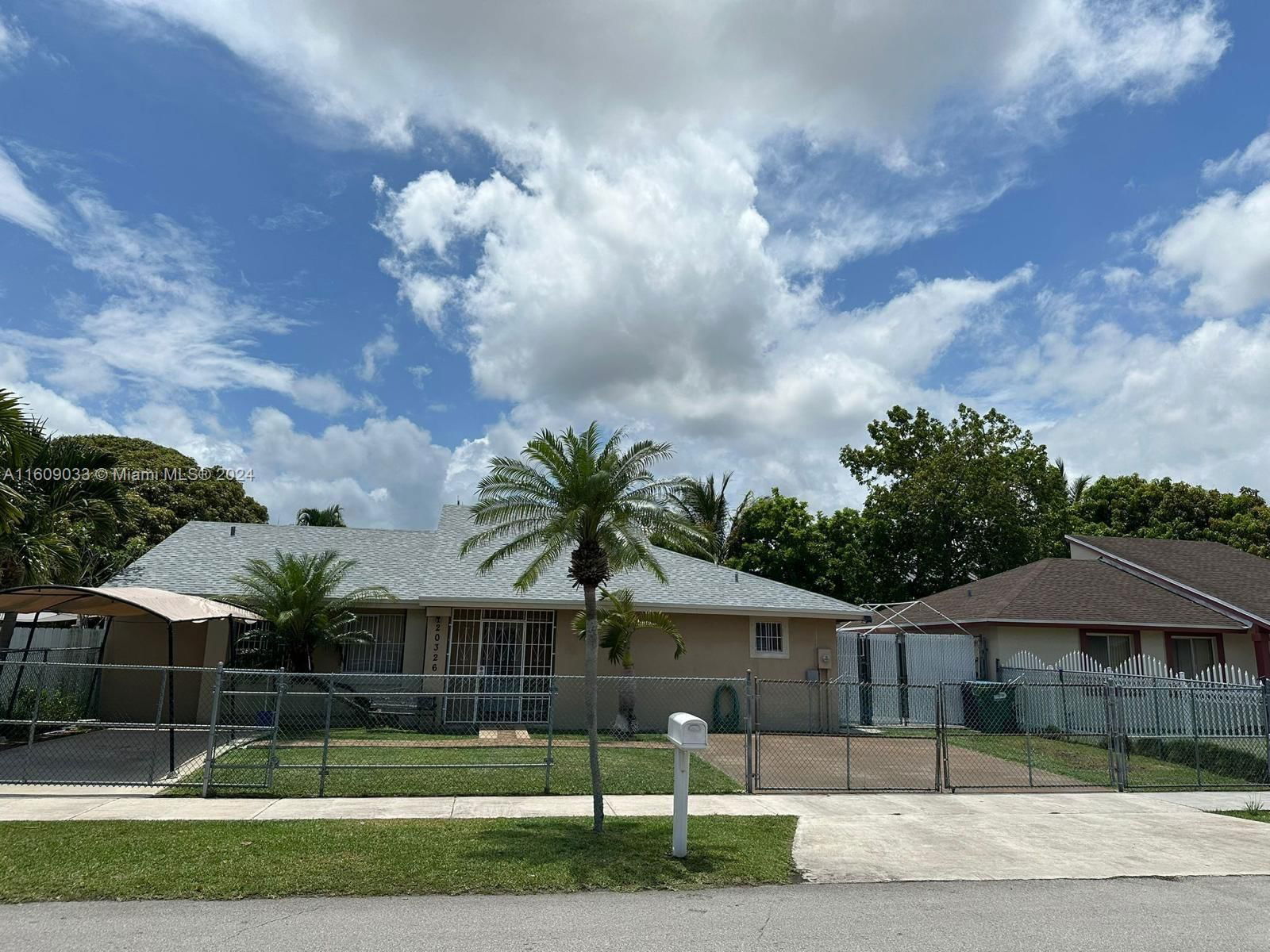 Real estate property located at 20326 123rd Pl, Miami-Dade County, OAK PARK SEC 6, Miami, FL