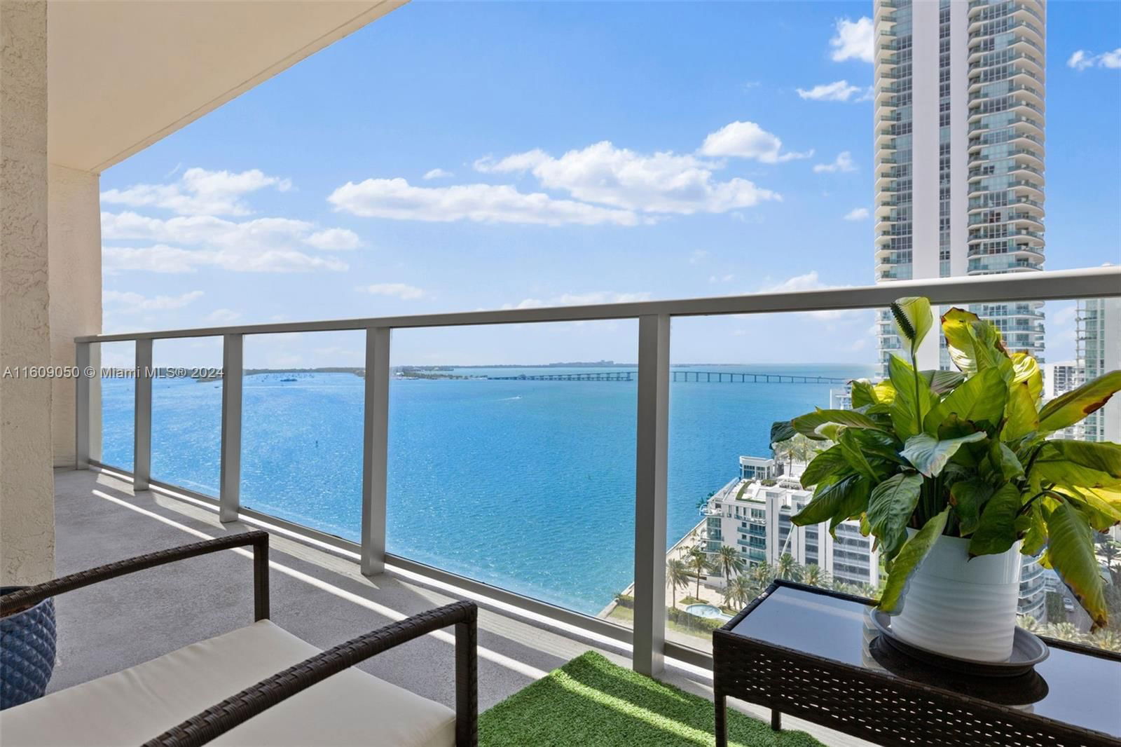 Real estate property located at 1155 Brickell Bay Dr #2005, Miami-Dade, THE MARK ON BRICKELL COND, Miami, FL