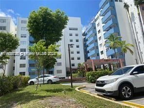 Real estate property located at 5050 7th St #403, Miami-Dade County, 5050 CONDO, Miami, FL