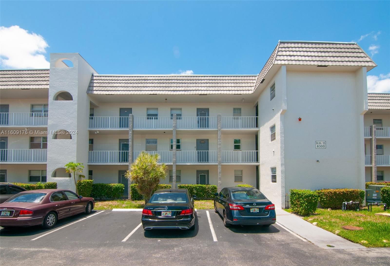 Real estate property located at , Broward County, SUNRISE LAKES 55 CONDO, Sunrise, FL