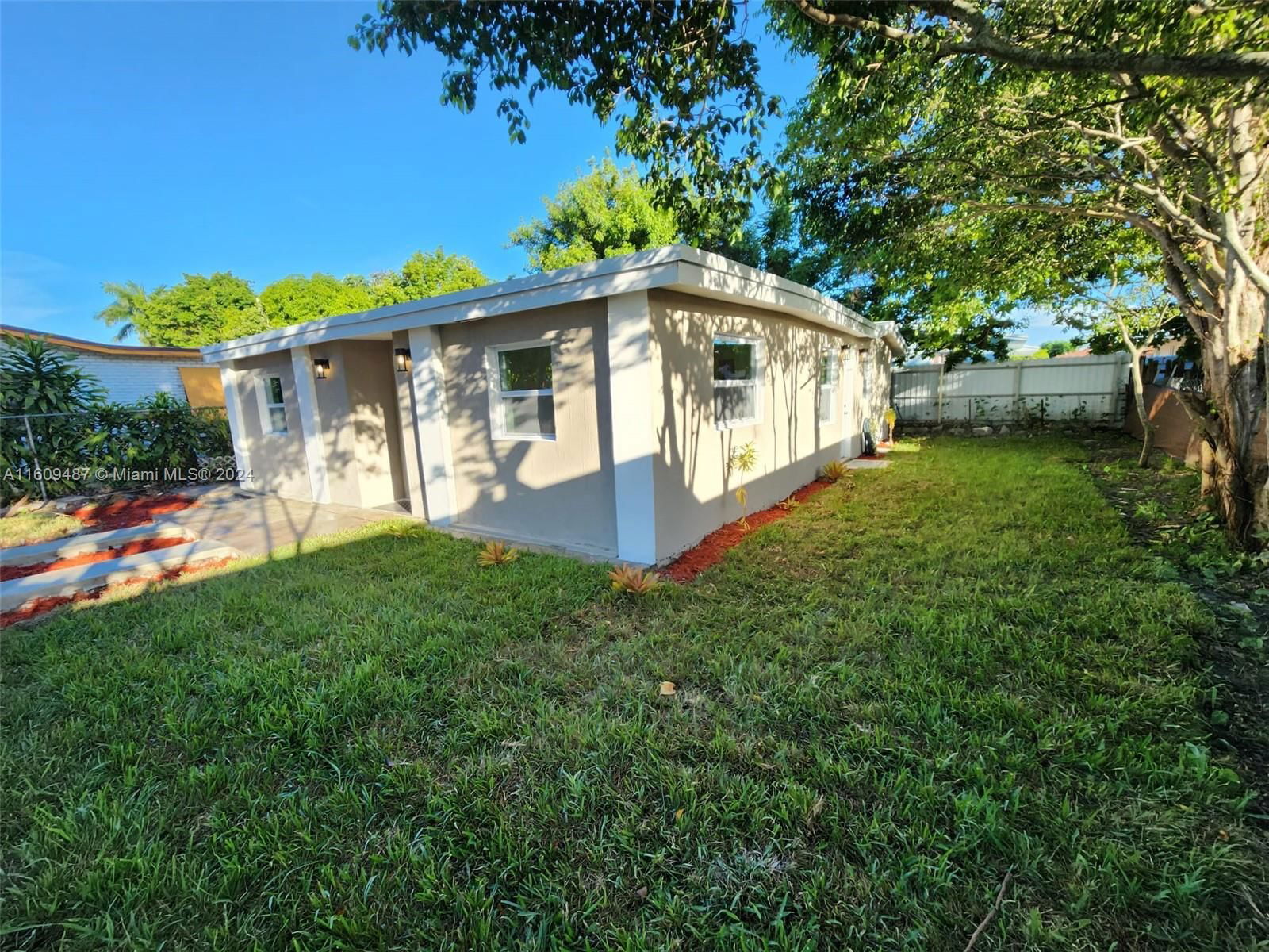 Real estate property located at 5618 38th St, Broward County, SUNLAND PARK SECTION 2, West Park, FL