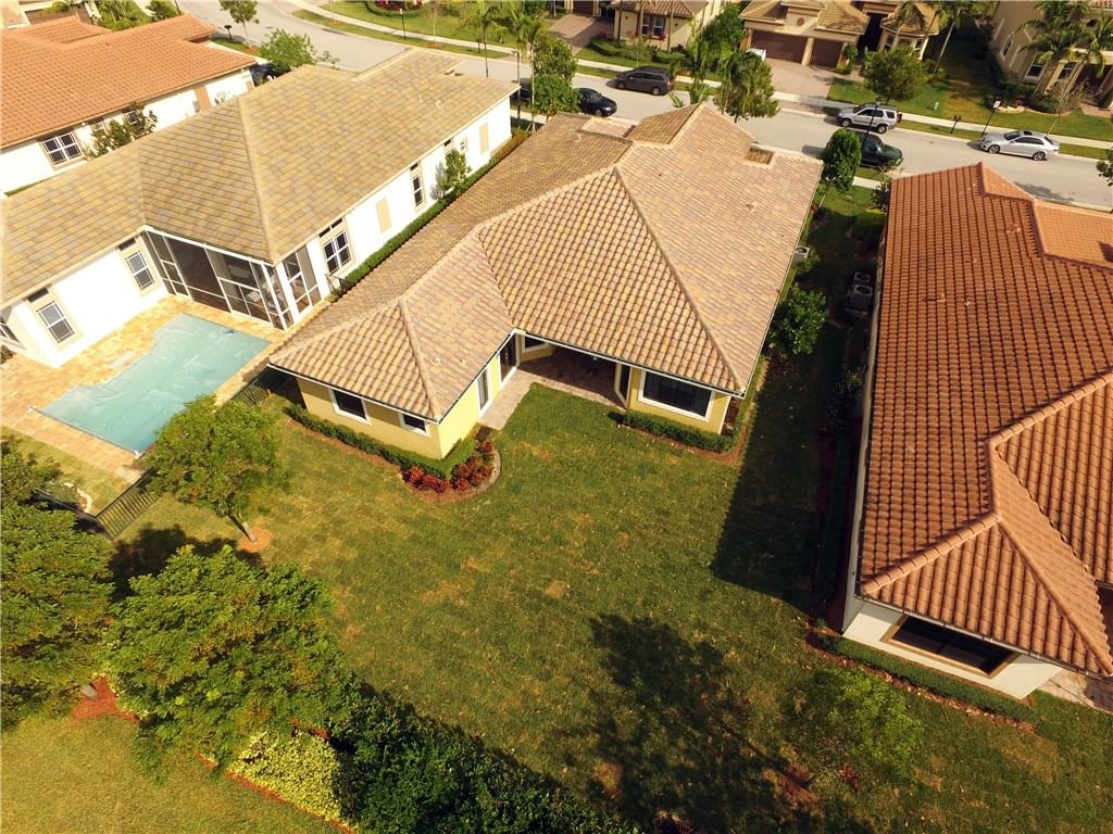 Real estate property located at 21301 38th Ave #58, Miami-dade, The Courtyards At The Poi, Aventura, FL
