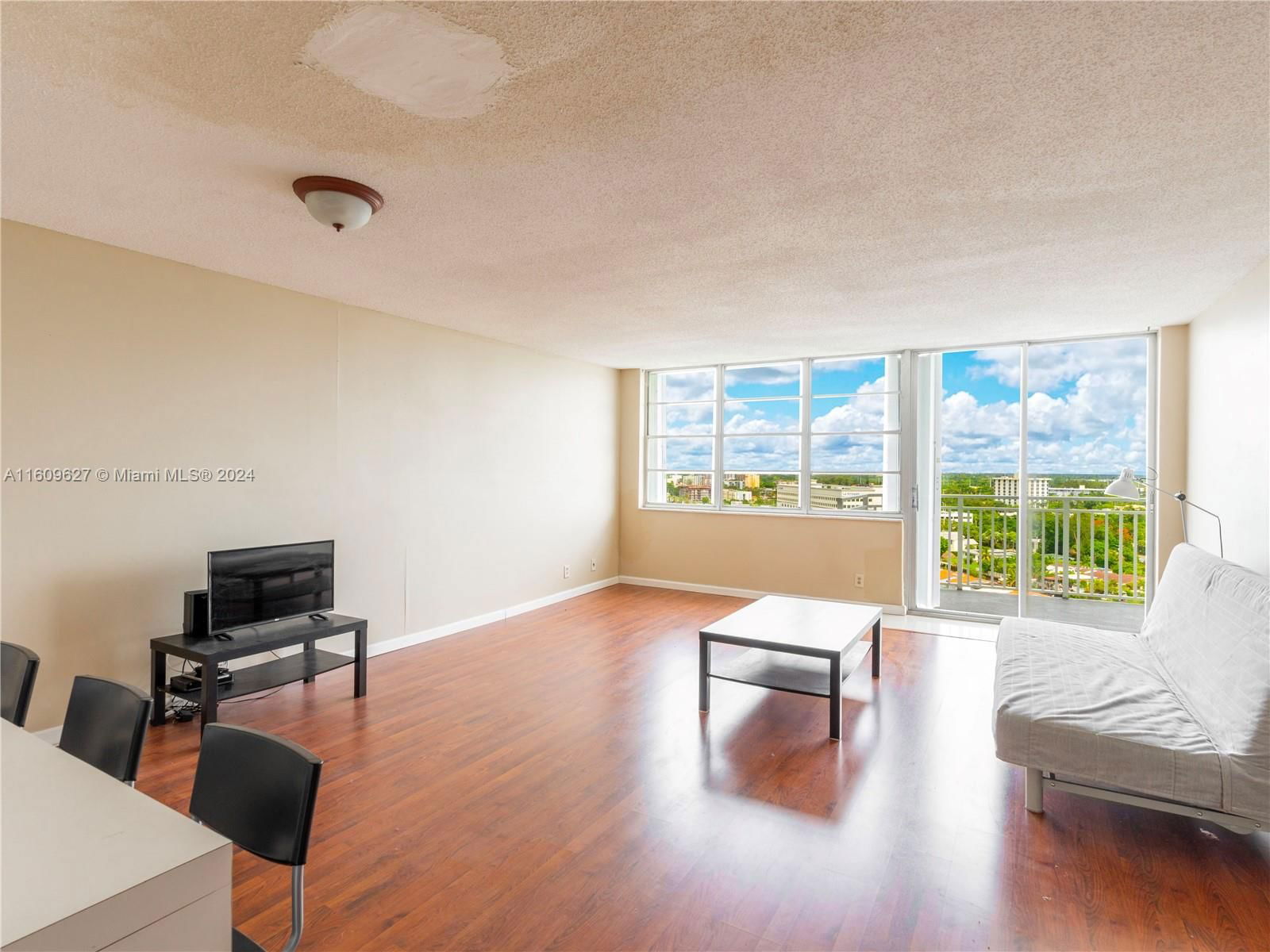 Real estate property located at 2150 Sans Souci Blvd A1608, Miami-Dade, BAYVIEW TOWERS CONDO SOUT, North Miami, FL