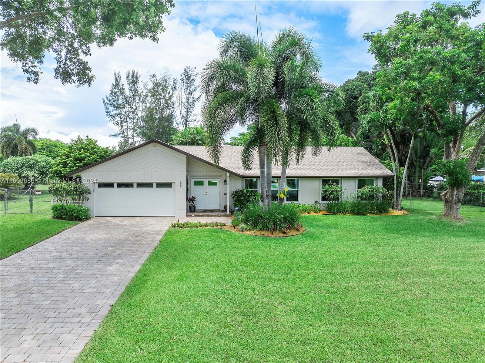 Real estate property located at 5511 196th Ln, Broward County, GREEN GLADES SOUTH, Southwest Ranches, FL