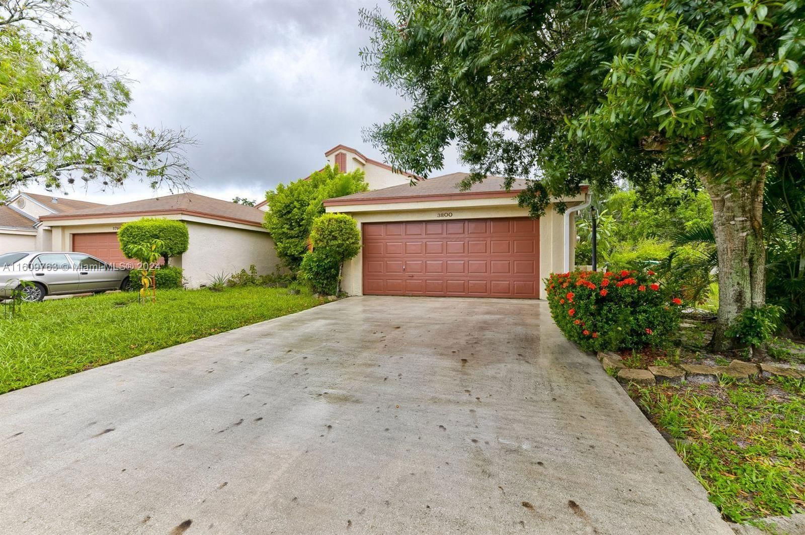 Real estate property located at 3800 19th St, Broward County, LAKEVIEW HOMES, Coconut Creek, FL
