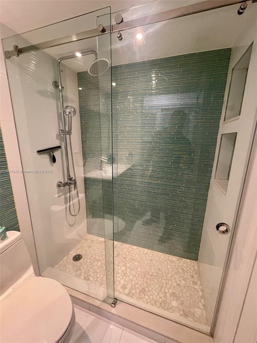 Real estate property located at 11800 18th St #131-4, Miami-dade, International Park Condo, Miami, FL