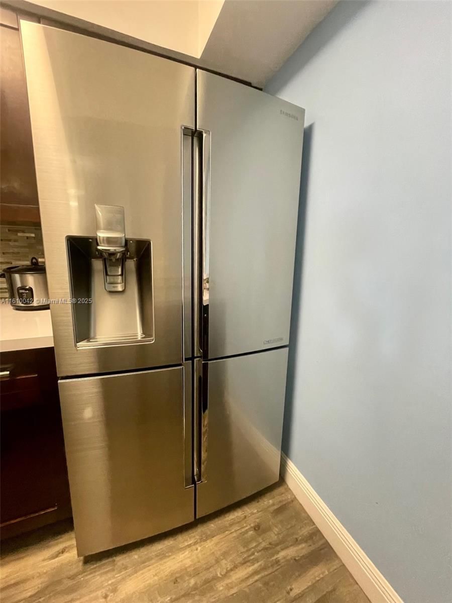 Real estate property located at 11800 18th St #131-4, Miami-dade, International Park Condo, Miami, FL
