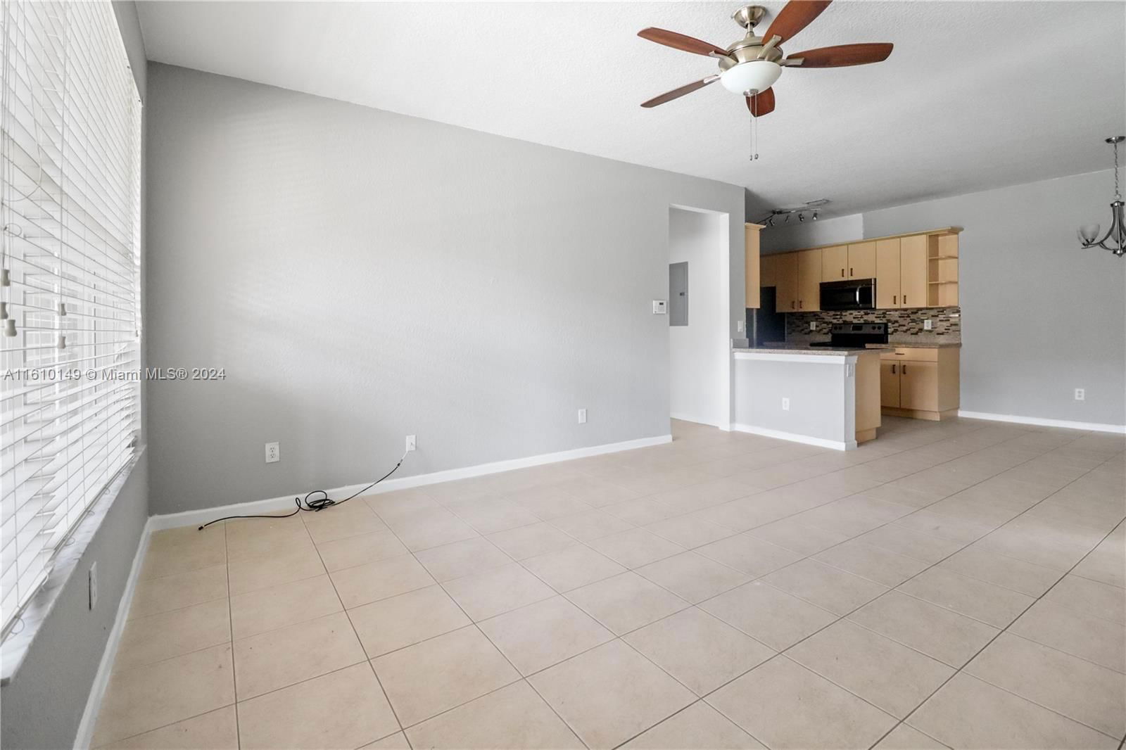 Real estate property located at 3549 Forest Hill Blvd #31, Palm Beach County, ROSEMONT CONDO, Palm Springs, FL