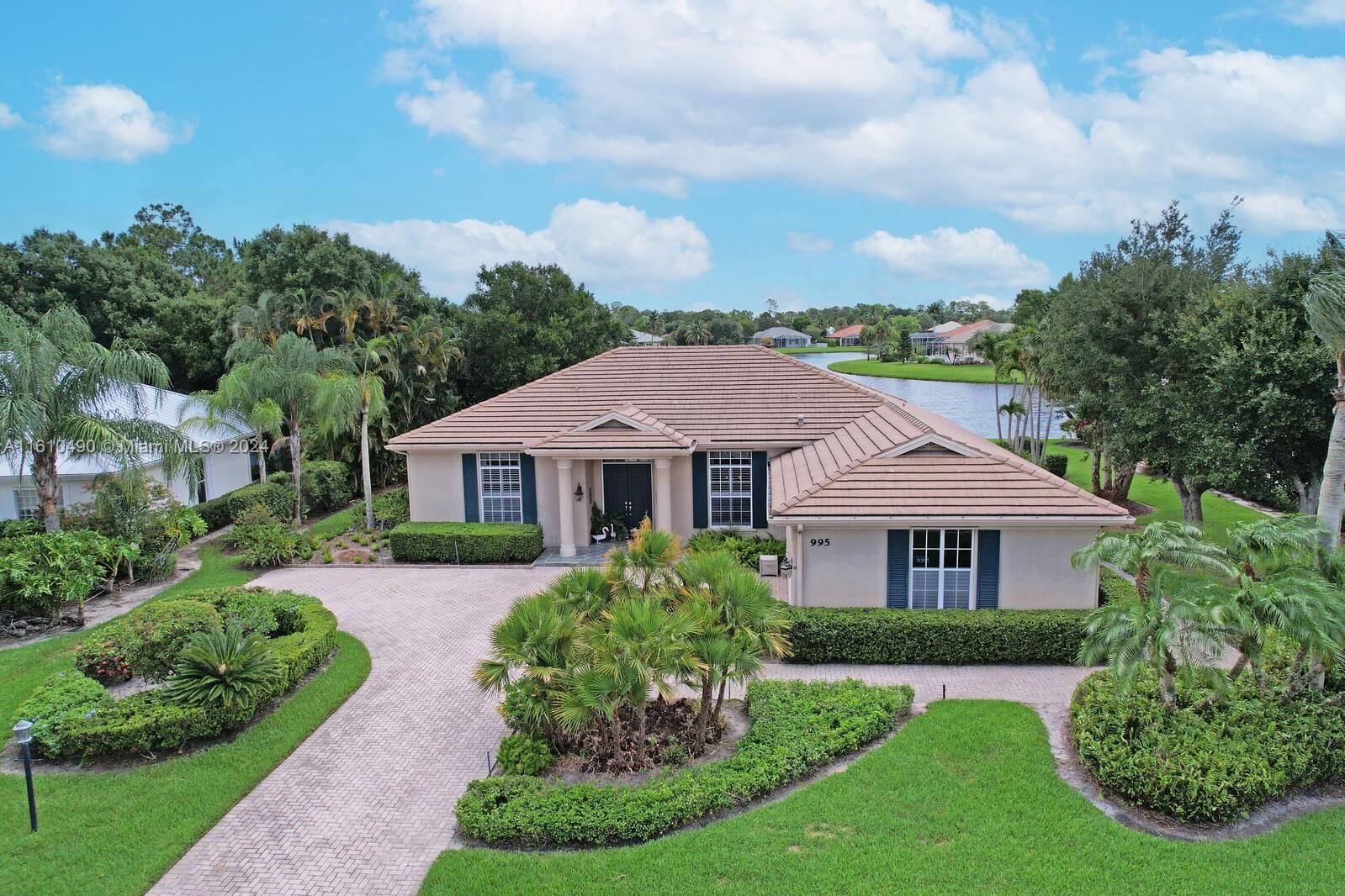 Real estate property located at 995 Bromelia Ter, Martin County, FLORIDA CLUB, Stuart, FL