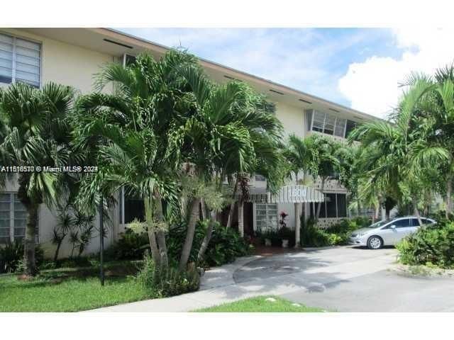 Real estate property located at 1600 114th #302, Miami-Dade, LIDO BAY LODGE CONDOMINIU, Miami, FL