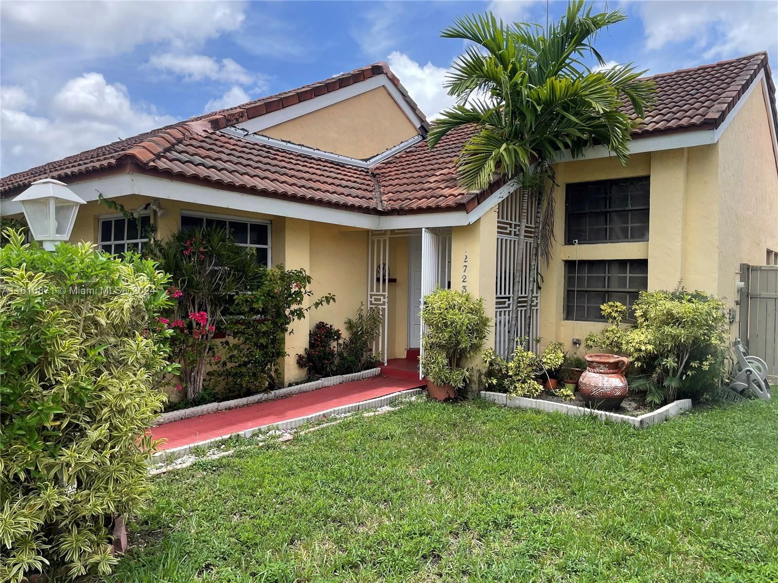 Real estate property located at 12723 60th Ln, Miami-Dade County, SUNSET HARBOUR SEC 1, Miami, FL