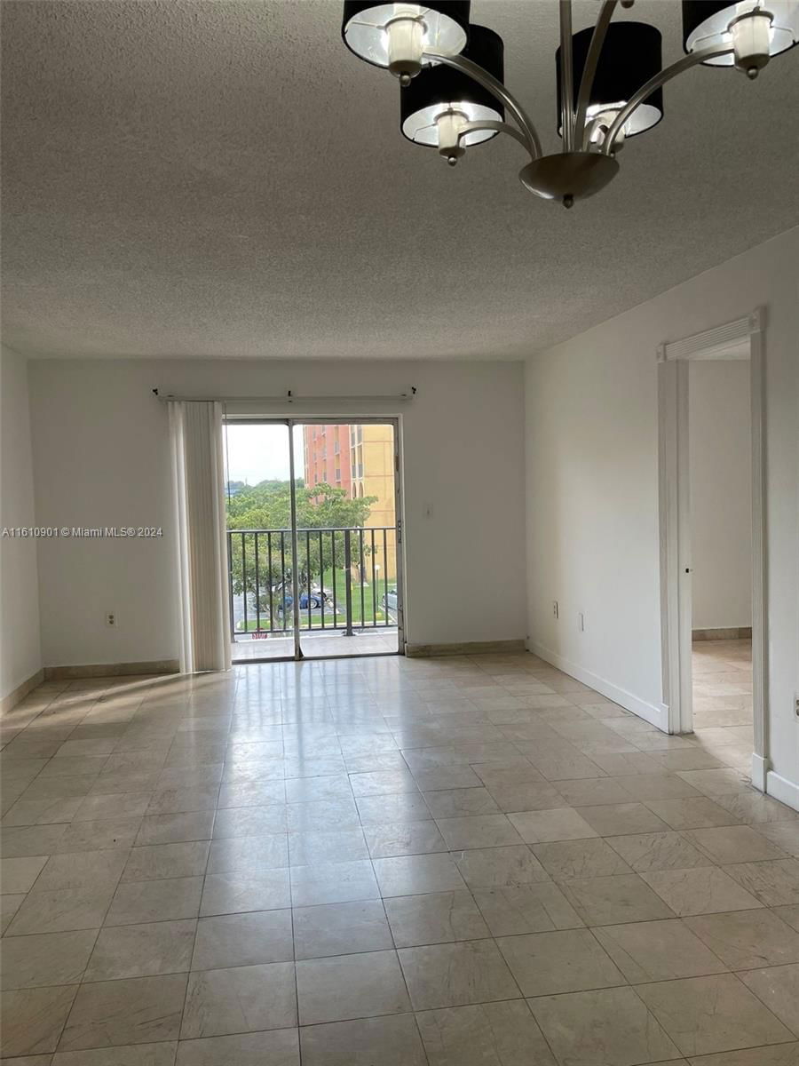 Real estate property located at 4721 7th St #305-12, Miami-Dade County, SUNSET VILLAS NO 3 CONDO, Miami, FL