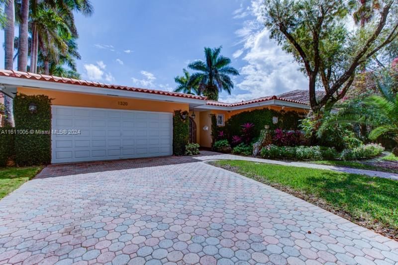 Real estate property located at 1320 Alhambra Cir, Miami-Dade, CORAL GABLES SEC E, Coral Gables, FL