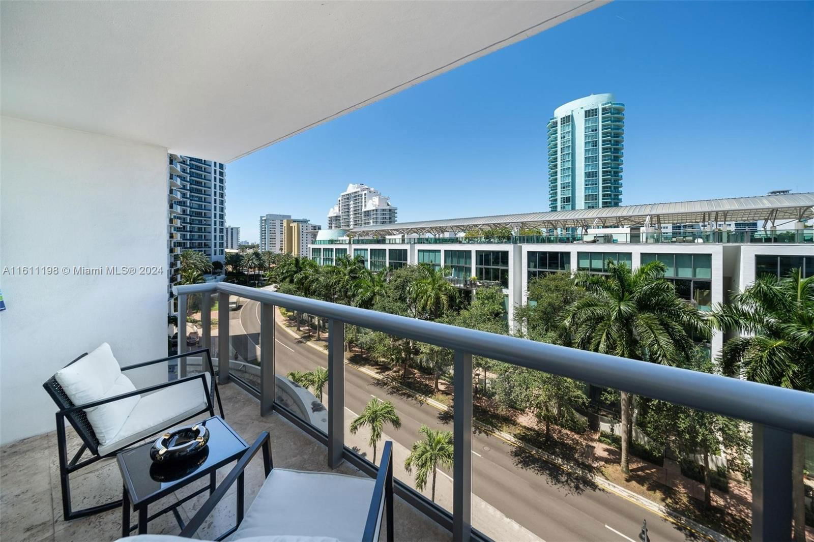 Real estate property located at 6039 Collins Ave #734, Miami-Dade County, MAISON GRANDE CONDO, Miami Beach, FL