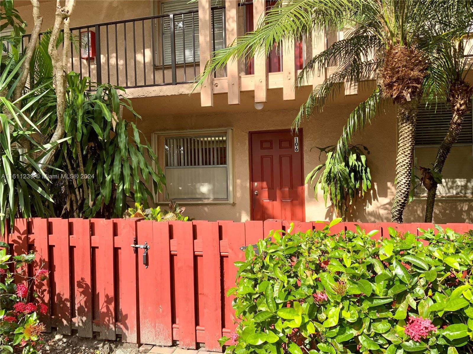 Real estate property located at 7340 Lake Cir Dr #106, Broward County, PALM LAKES CONDO, Margate, FL