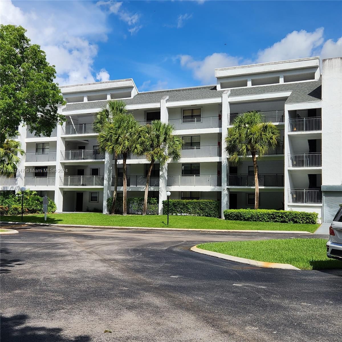 Real estate property located at 16171 Blatt Blvd #412, Broward County, FAIRWAYS AT BONAVENTURE C, Weston, FL