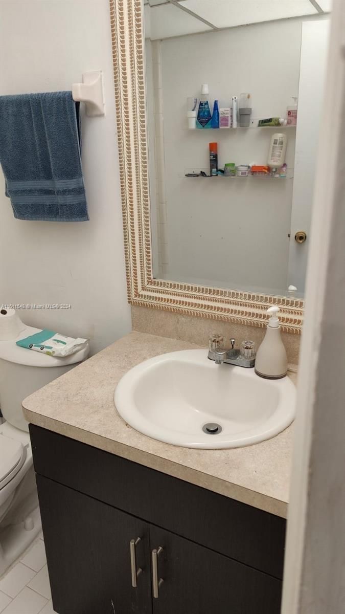 Real estate property located at 7925 Colony Cir S #210, Broward, VERSAILLES GARDENS CONDO, Tamarac, FL