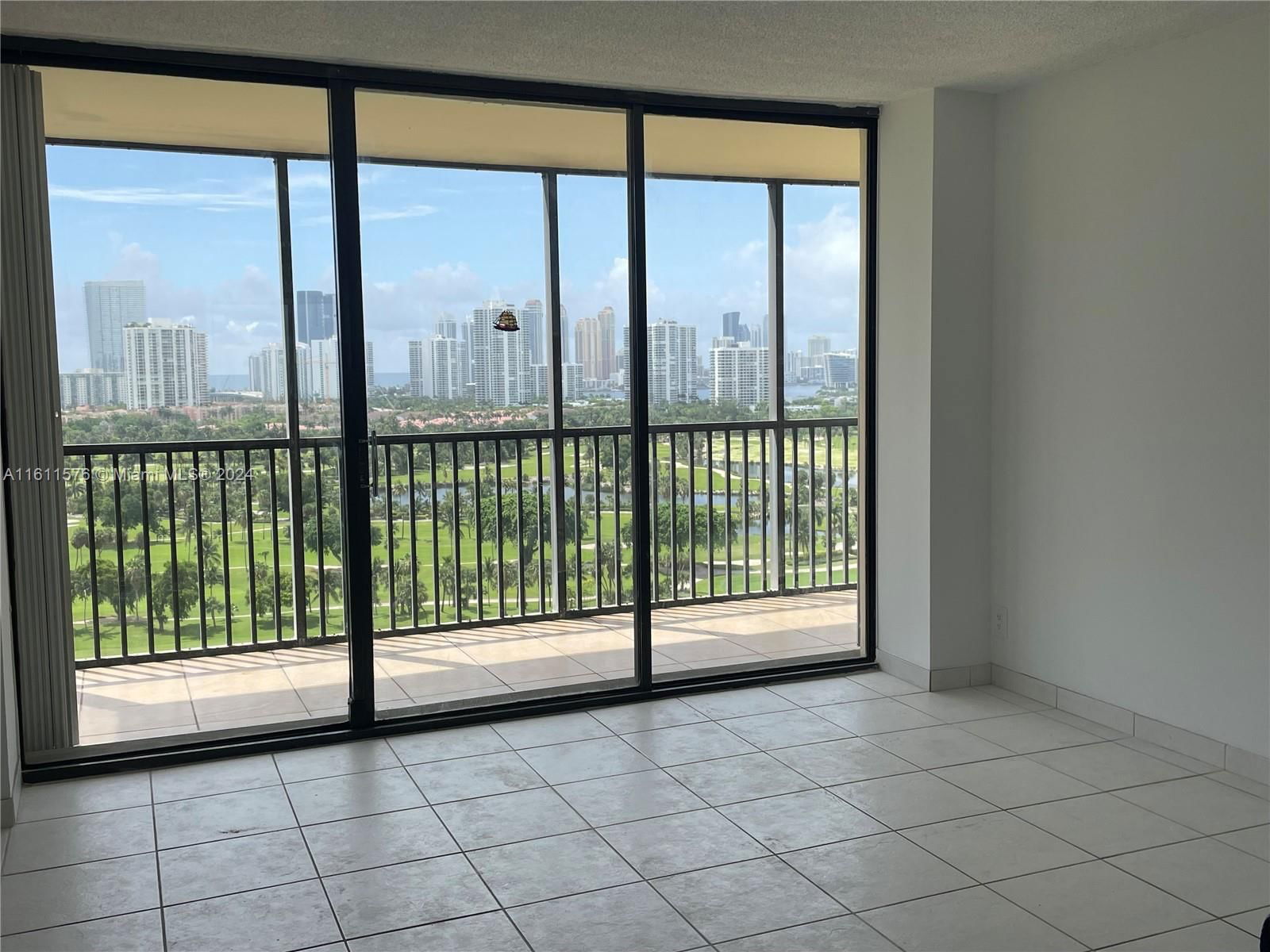 Real estate property located at 20335 Country Club Dr #1905, Miami-Dade County, CORONADO CONDO- TOWER II, Aventura, FL