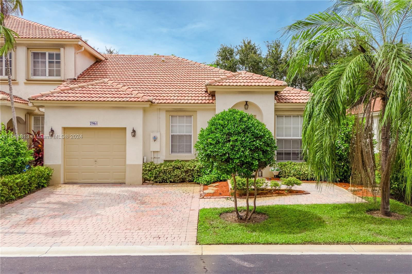 Real estate property located at 7961 20th St #0, Broward County, WALNUT CREEK TOWNHOMES, Pembroke Pines, FL