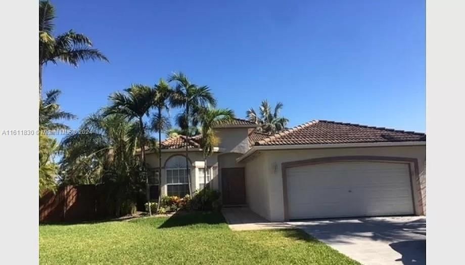 Real estate property located at 3155 4th Place, Miami-Dade, KEYS-GATE NO 3, Homestead, FL