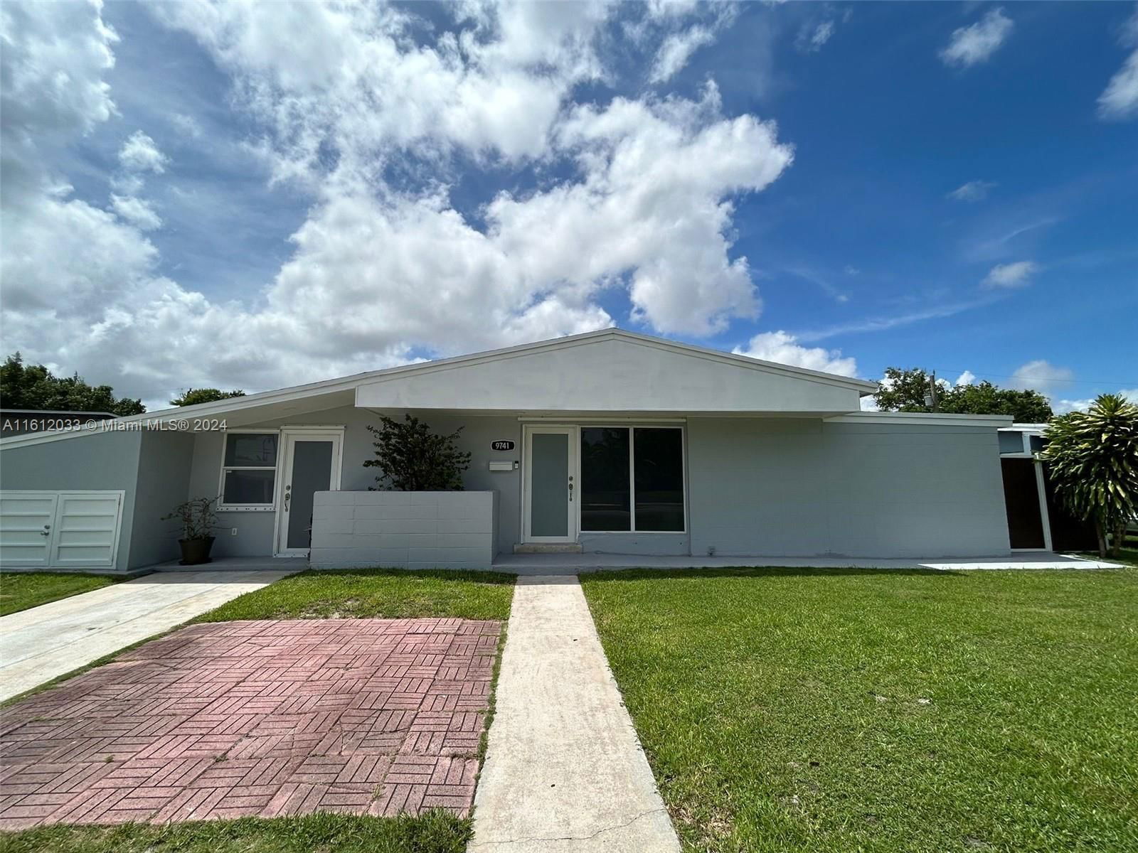 Real estate property located at 9741 Bahama Dr, Miami-Dade County, CUTLER RIDGE SEC 5, Cutler Bay, FL