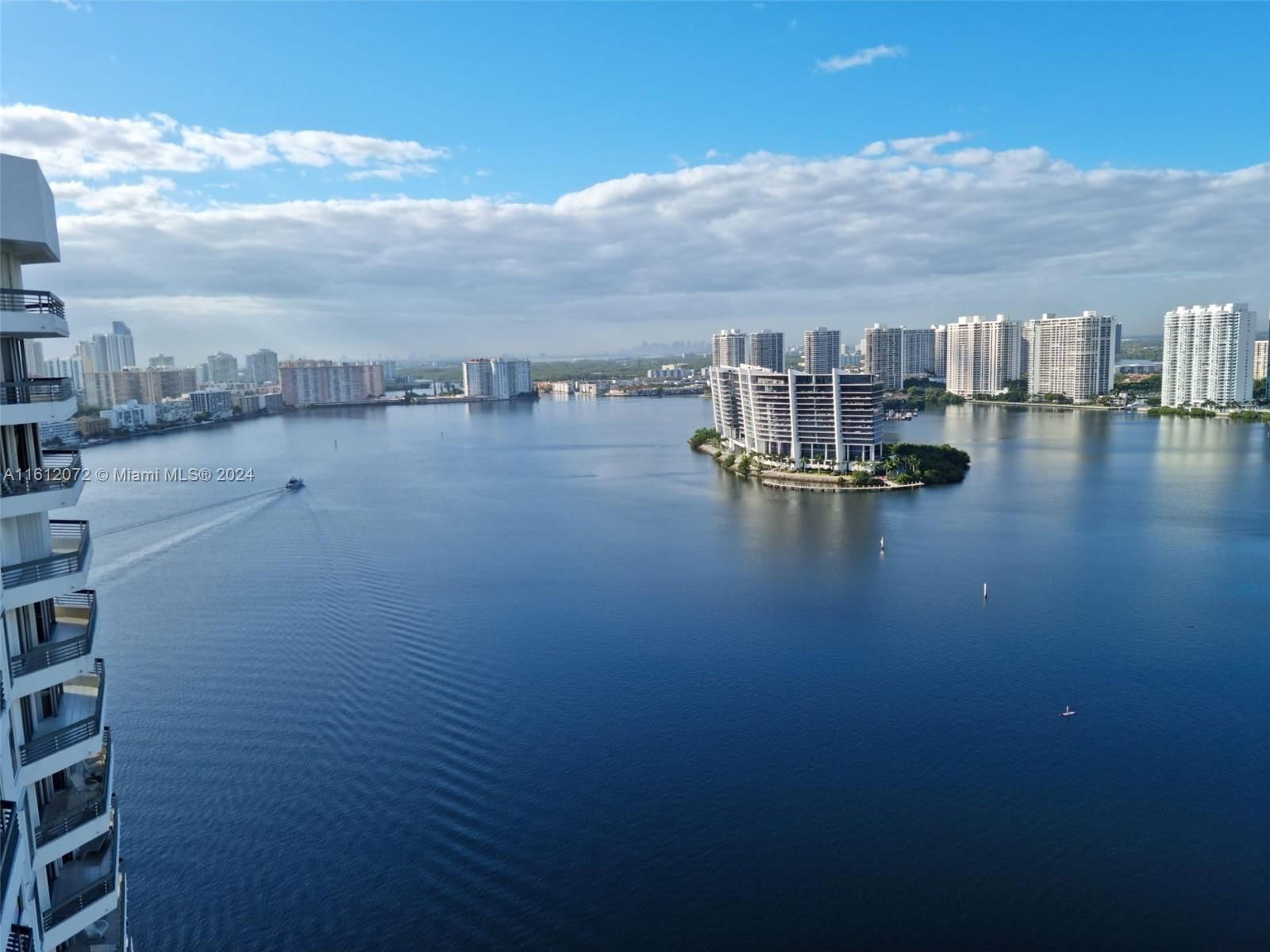 Real estate property located at 19101 Mystic Pointe Dr #3004, Miami-Dade, MYSTIC POINTE CONDO NO TH, Aventura, FL