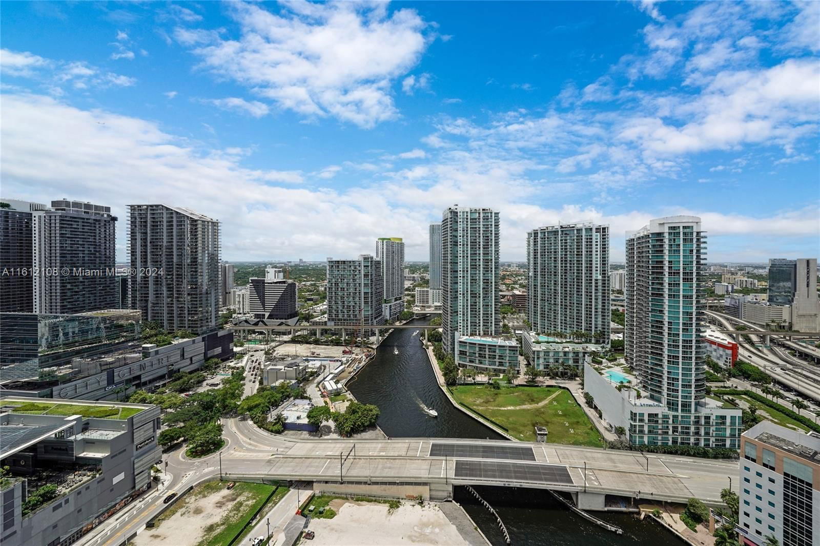 Real estate property located at 31 5th St #3819, Miami-Dade, BRICKELL ON THE RIVER N T, Miami, FL