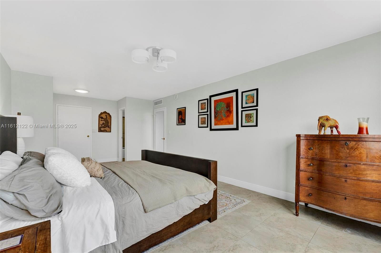 Real estate property located at 3180 Ocean Dr #316, Broward, Parker Dorado Condo, Hallandale Beach, FL