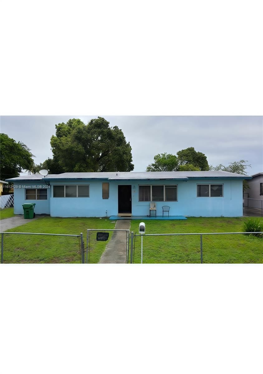 Real estate property located at 19311 39th Ct, Miami-Dade County, CAROL CITY GARDENS, Miami Gardens, FL