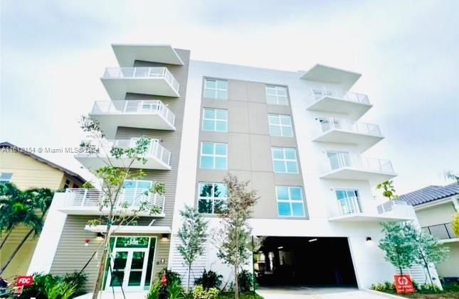 Real estate property located at 1938 JACKSON STREET #501, Broward County, AESTHETIC APARTMENTS, Hollywood, FL