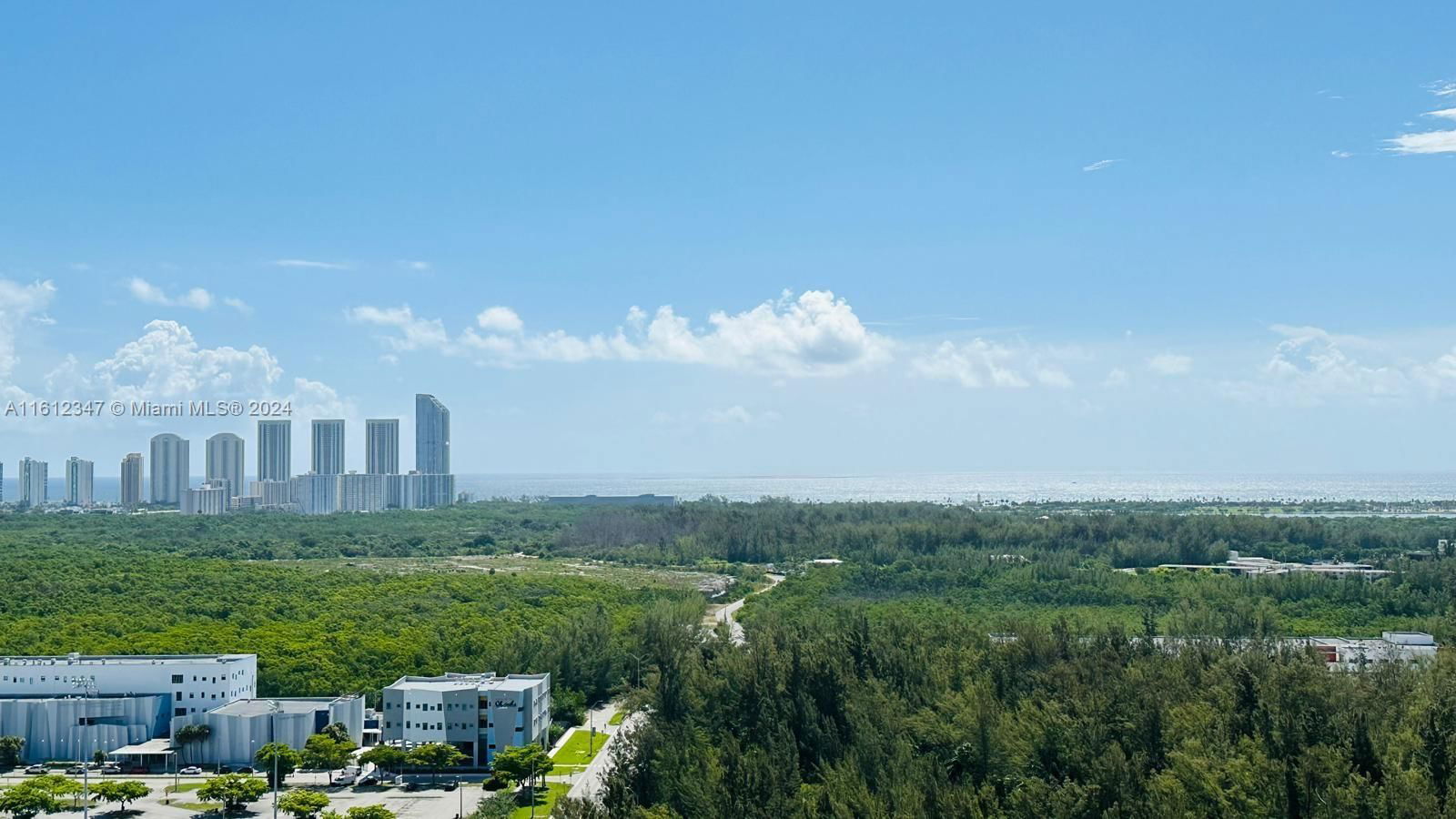 Real estate property located at 15051 Royal Oaks Ln #2501, Miami-Dade, THE OAKS I CONDO, North Miami, FL