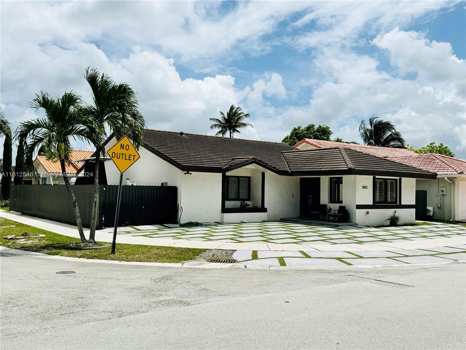 Real estate property located at 14102 9th ST, Miami-Dade County, WEST FARMS, Miami, FL